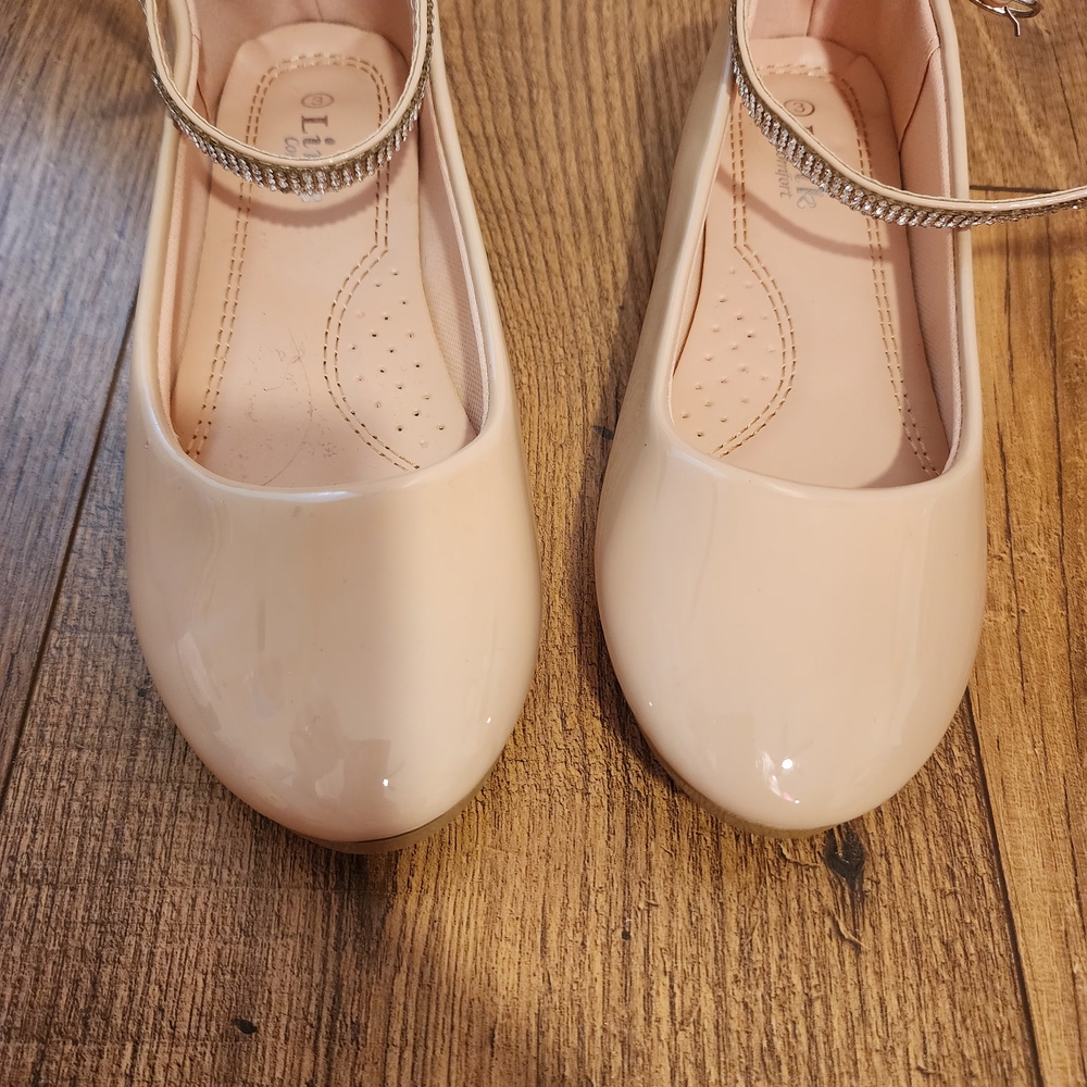 Beige Patent Leather Flats with Rhinestone Ankle Strap